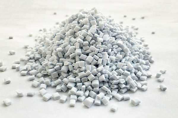 Compression grade PP plastic particles